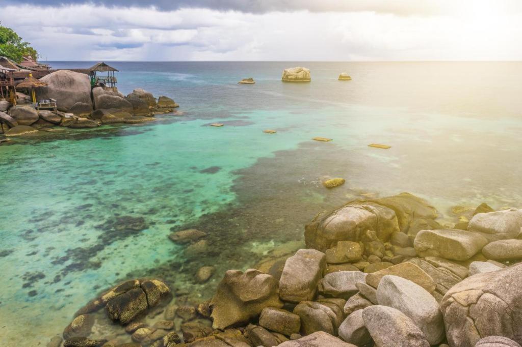 Tao Island Boutique Hotel Тау Экстерьер фото