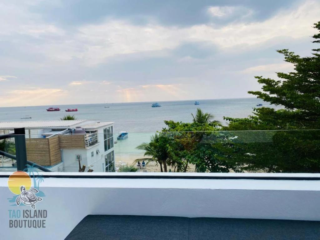 Tao Island Boutique Hotel Тау Экстерьер фото